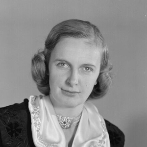 Ausschnitt der Fotografie von Regina (1925-2010) von Karl Winkler. Datiert 1958.