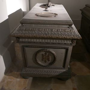 Foto Sarkophag Ferdinand IV. von Österreich-Toskana