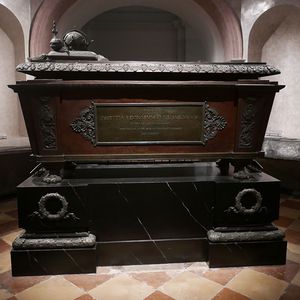 Photograph of the sarcophagus of Francis II.(I.), Emperor (1768–1835).